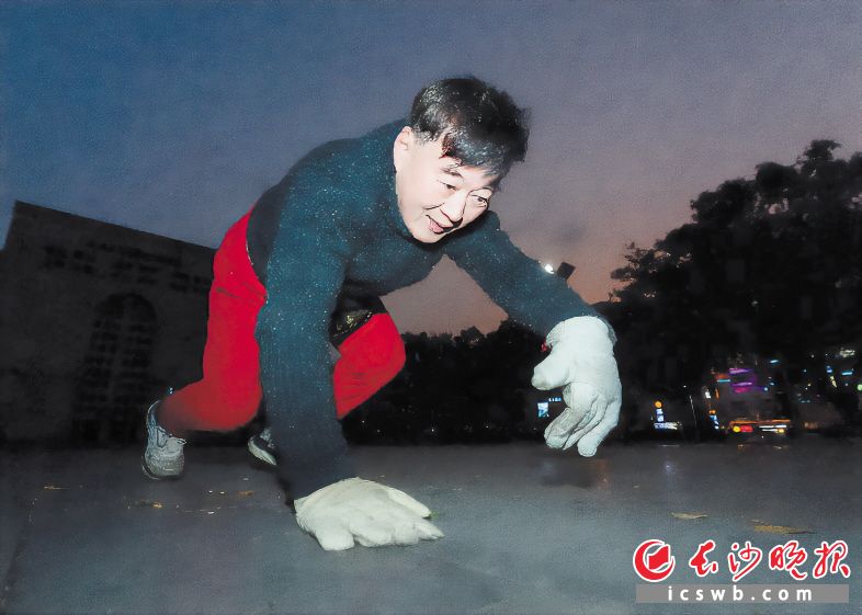 ” 专家表示并非所有人群都适合这样的锻炼方式qy千亿球友会长沙一老人22年坚持每